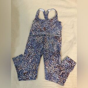 Old Navy Multicolor Patterned Activewear Set